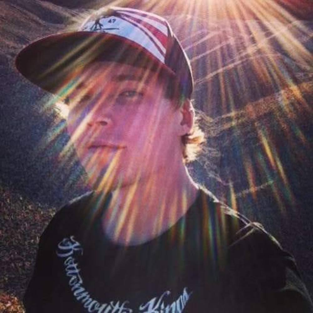 Meet your Posher, Darien